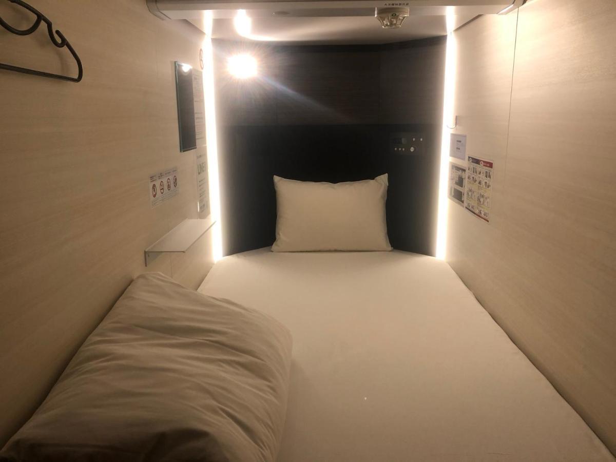 Ekimae Bay Capsule hotel *